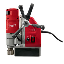 Milwaukee 4272-21 - 1-5/8 In. Electromagnetic Drill Kit