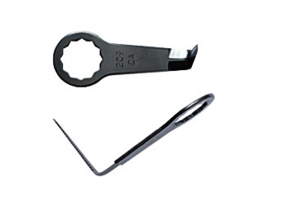 L-shaped cutting blade<span class=' ItemWarning' style='display:block;'>Item is usually in stock, but we&#39;ll be in touch if there&#39;s a problem<br /></span>