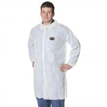 Pioneer V7013650-M - Disposable Polypropylene Lab Coats